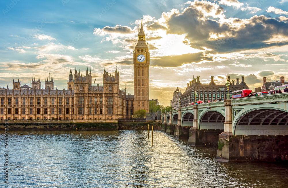 Fototapeta premium Houses of Parliament with Big Ben tower and Westminster bridge at sunset, London, UK