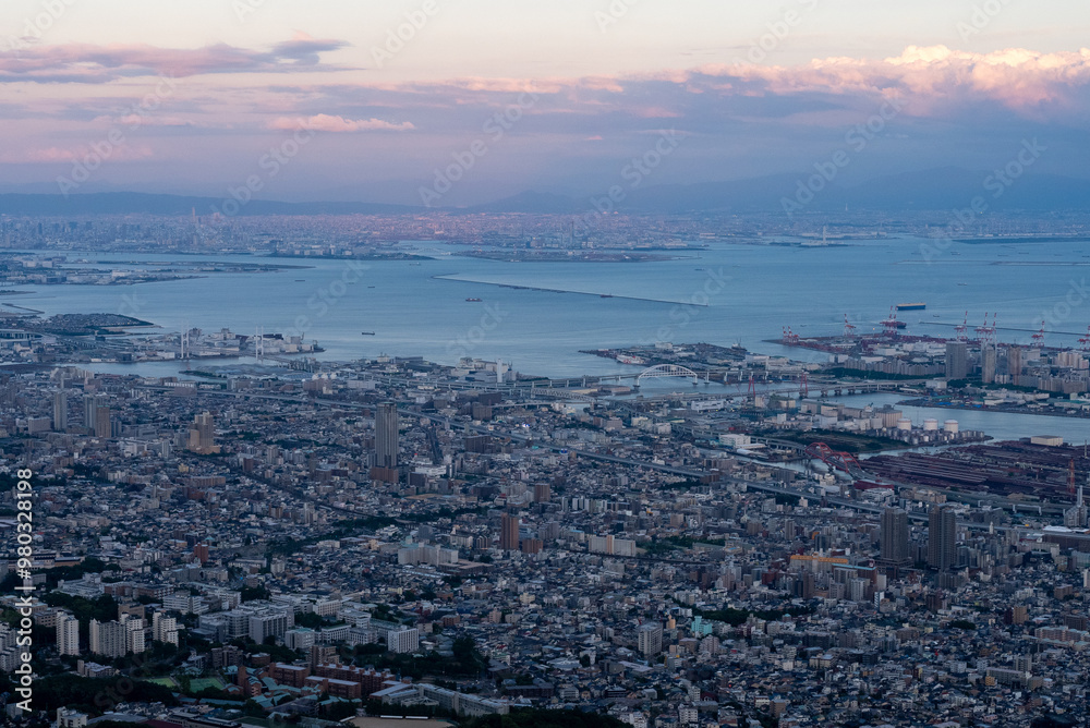 Obraz premium 摩耶山より神戸の街並み