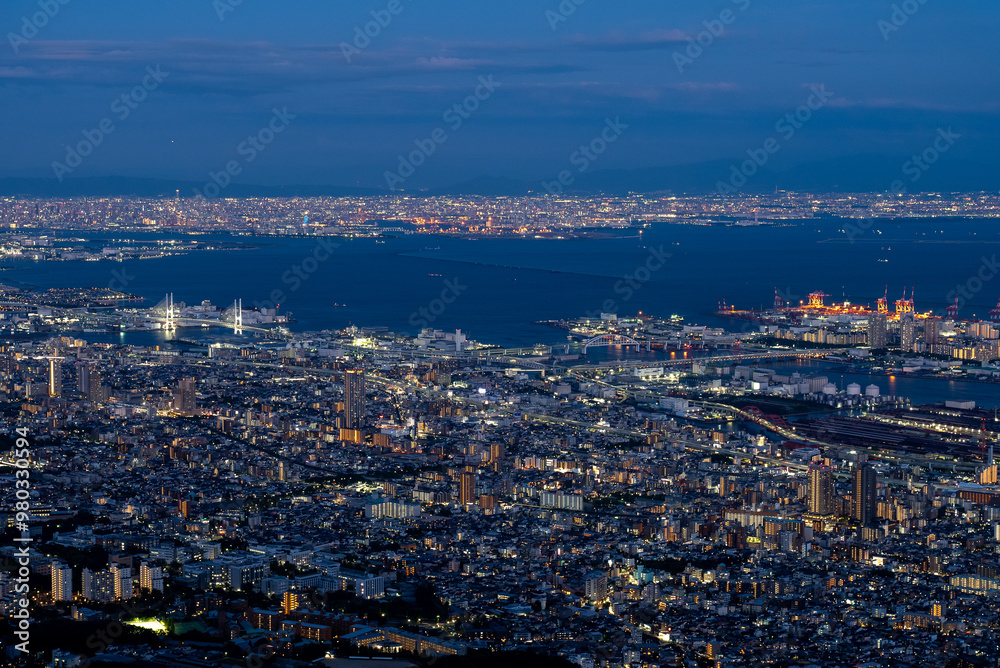 Obraz premium 摩耶山より神戸の街並みの夜景