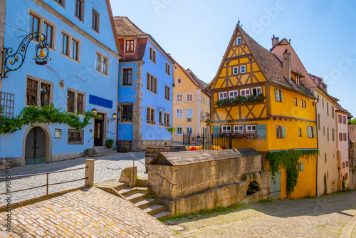 Obraz na płótnie Rothenburg ob der Tauber, Germany - A sunny day at the picturesque village of Rothenburg ob der Tauber, Germany w salonie