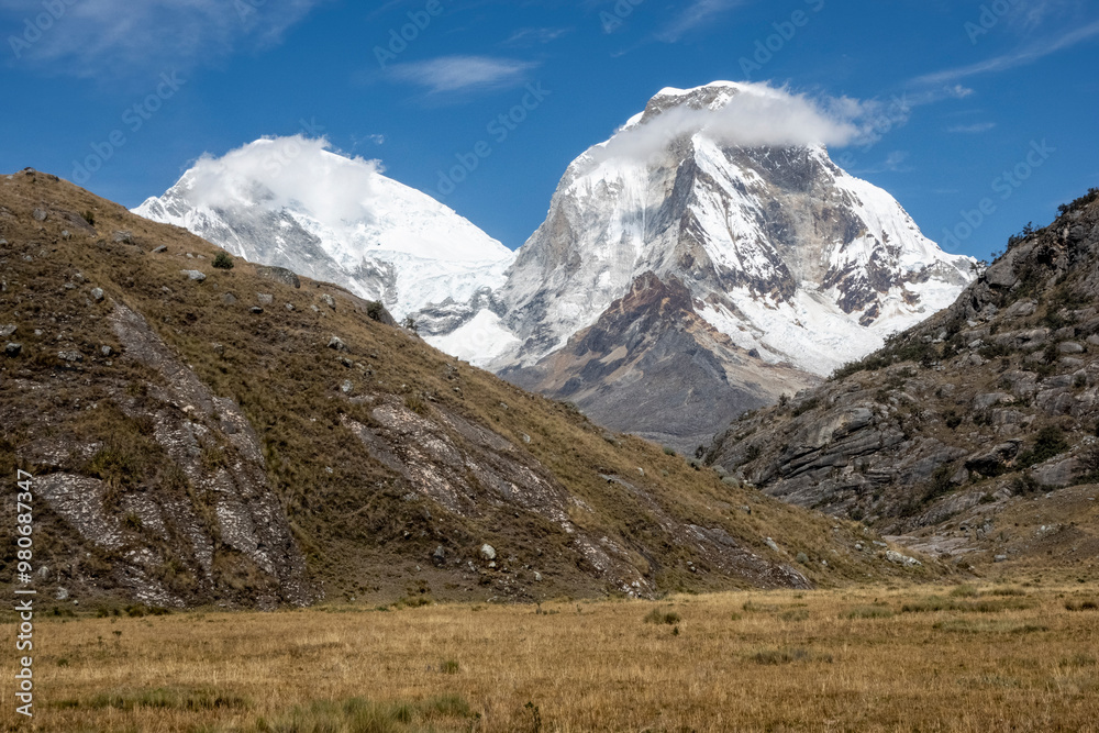 Fototapeta premium landscape in the mountains