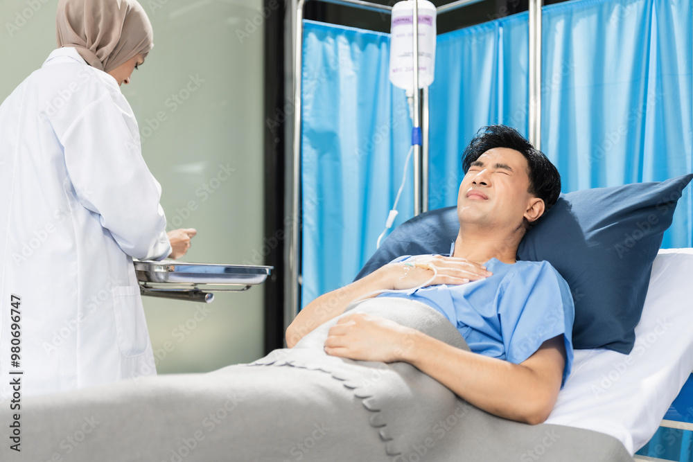 Doctor treatment patients in hospital room. Medical professionals help treat Sick people. Physical examination or flu. Concept Health care and Social Security Doctor treatment patients in hospital room. Medical professionals help treat Sick people. Physical examination or flu. Concept Health care and Social Security
