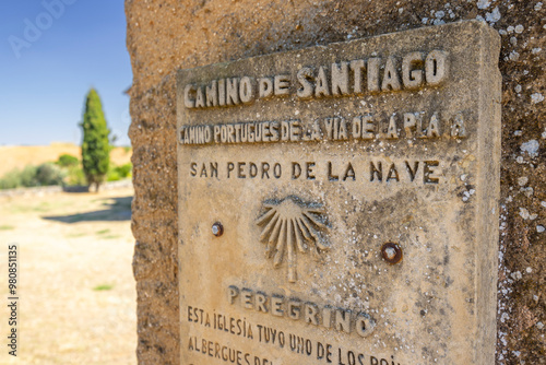 Foto San Pedro de la Nave church (Iglesia de San Pedro de la Nave), Almendra del Pan,