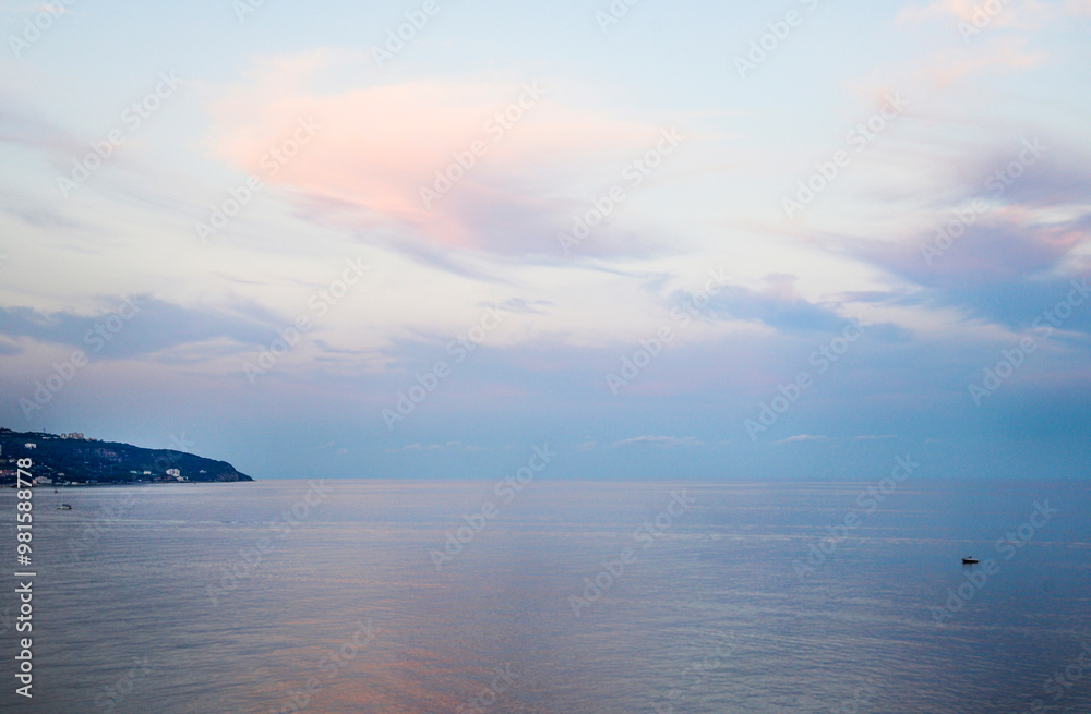 Fototapeta premium sunset over the sea