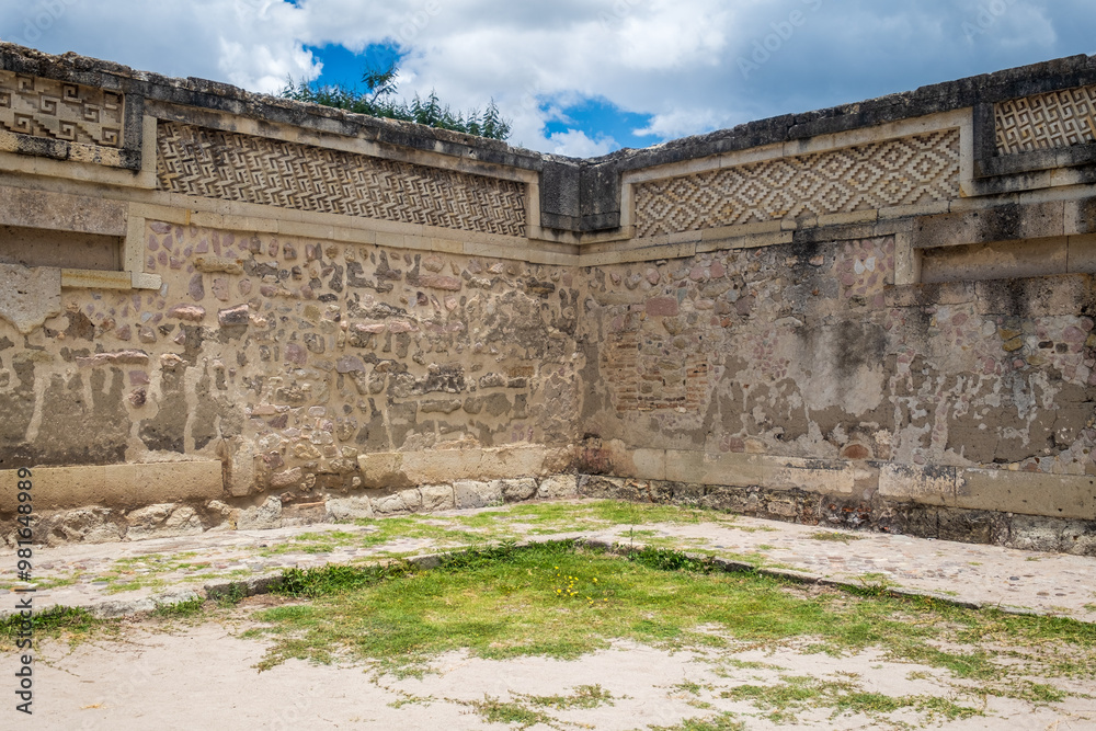 Obraz premium The pre-columbian ruins of Mitla in Oaxaca, Mexico