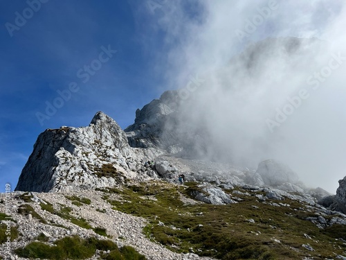 Veliki Mangart or Big Mangart peak in the Julian Alps, Strmec na Predelu (Triglav National Park, Slovenia) - Veliki Mangart or Grosse Mangart-Gipfel in den Julischen Alpen (Triglav-Nationalpark)