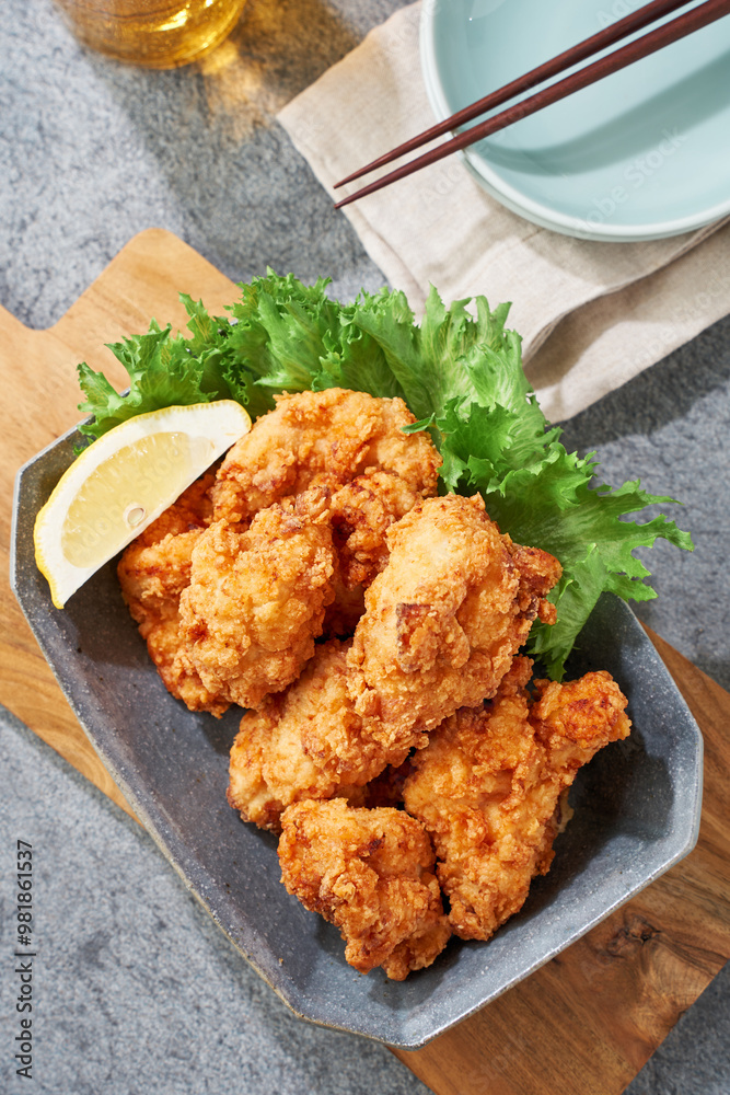 鶏の唐揚げ 鶏の唐揚げ