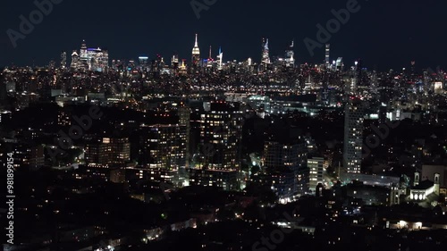 Wallpaper Mural Shot during the summer of 2024 in Brooklyn Torontodigital.ca