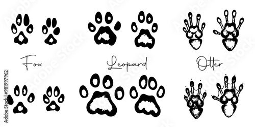 Canvas Print Hand drawn wild animals foot prints