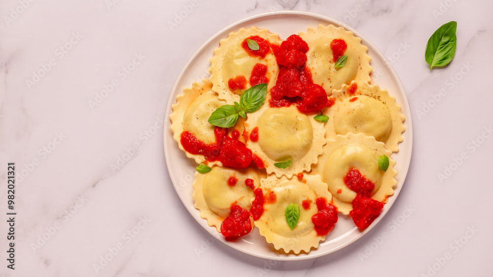Ravioli with tomato sauce and basil Ravioli with tomato sauce and basil