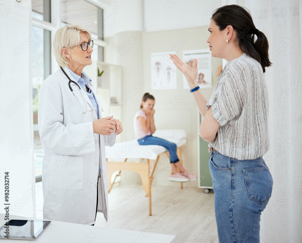 Obraz premium Doctor, woman and stress in office for healthcare, medical advice and professional opinion for child wellness. Pediatrician, mother or confused in consultation for kid recovery, diagnosis or question