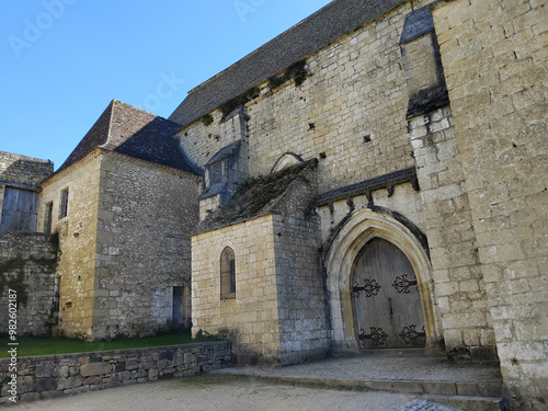 the middle age and its architecture, Le moyen âge et son architecture