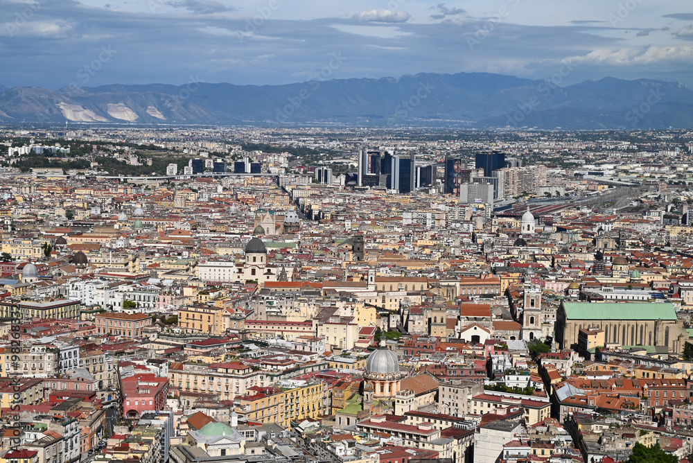 Obraz premium Vue générale de Naples des hauteurs de la ville