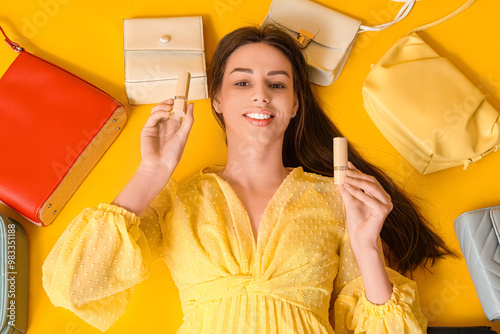 Happy smiling young woman w...