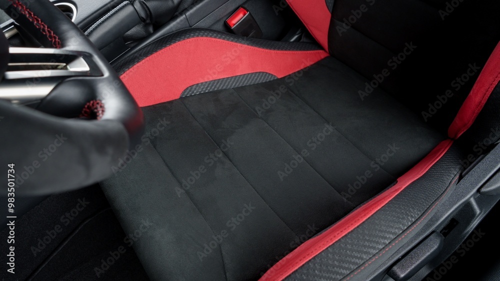 Steering wheel and seat bottom Steering wheel and seat bottom