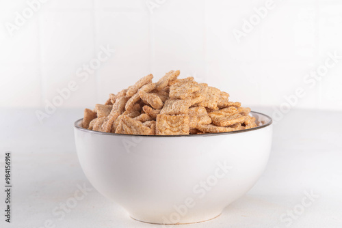 Fotografija Cinnamon toast crunch cereal breakfast