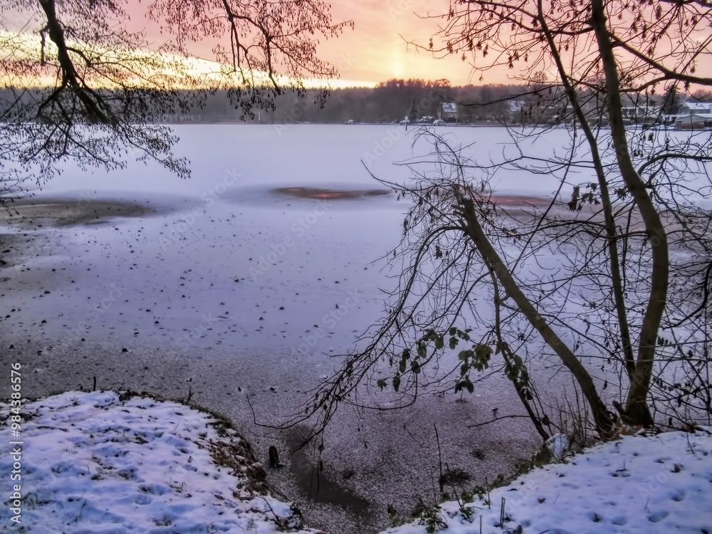 erkner, deutschland - flakensee im morgenlicht im winter