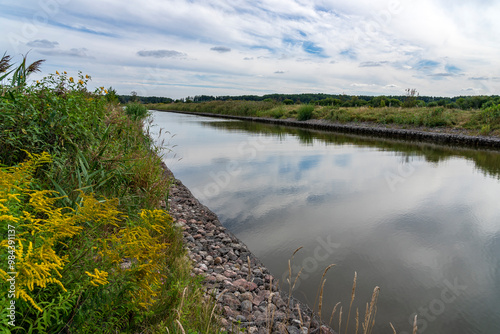 Fototapeta Naklejka Na Ścianę i Meble -  Jeglinski Canal. Landscape of Masuria in Poland.