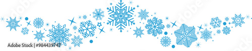 Snowflakes border in wave shape.Blue snowflakes with stars border.  Snowflakes wave vector. Christmas decoration.Template with a christmas elements .Snowflakes garland