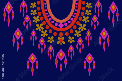 Tribal collar pattern