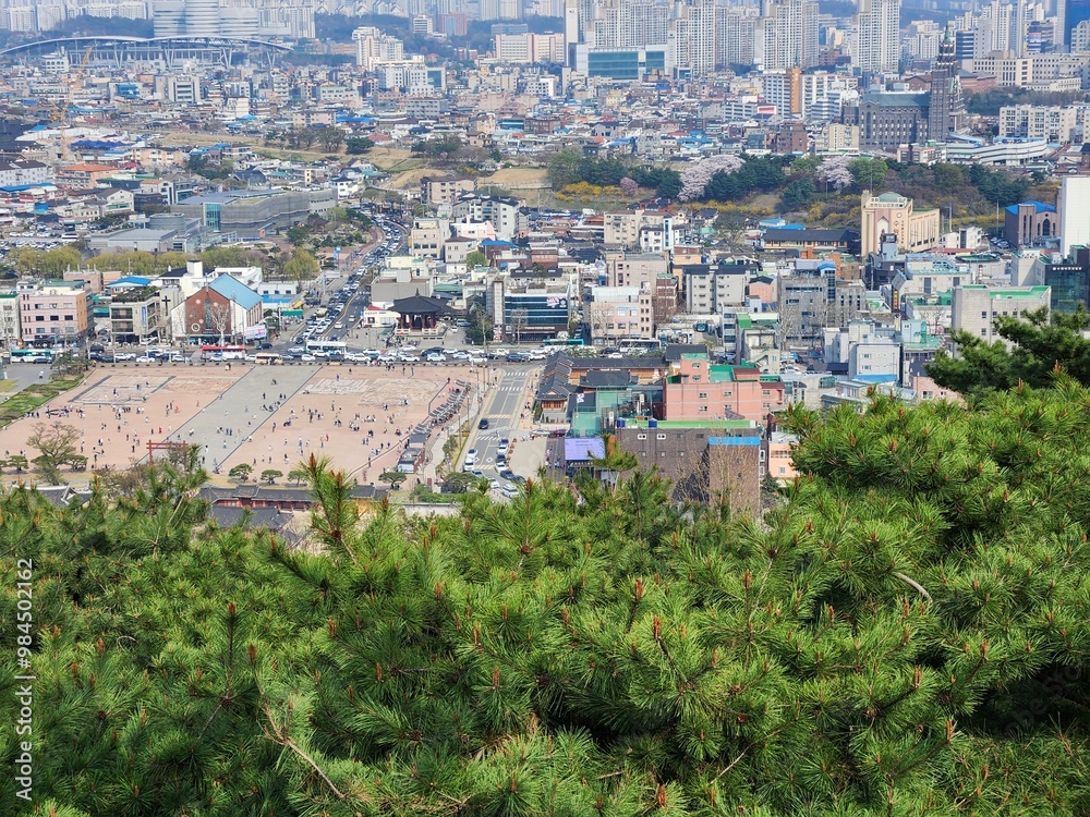 Fototapeta premium view of the city