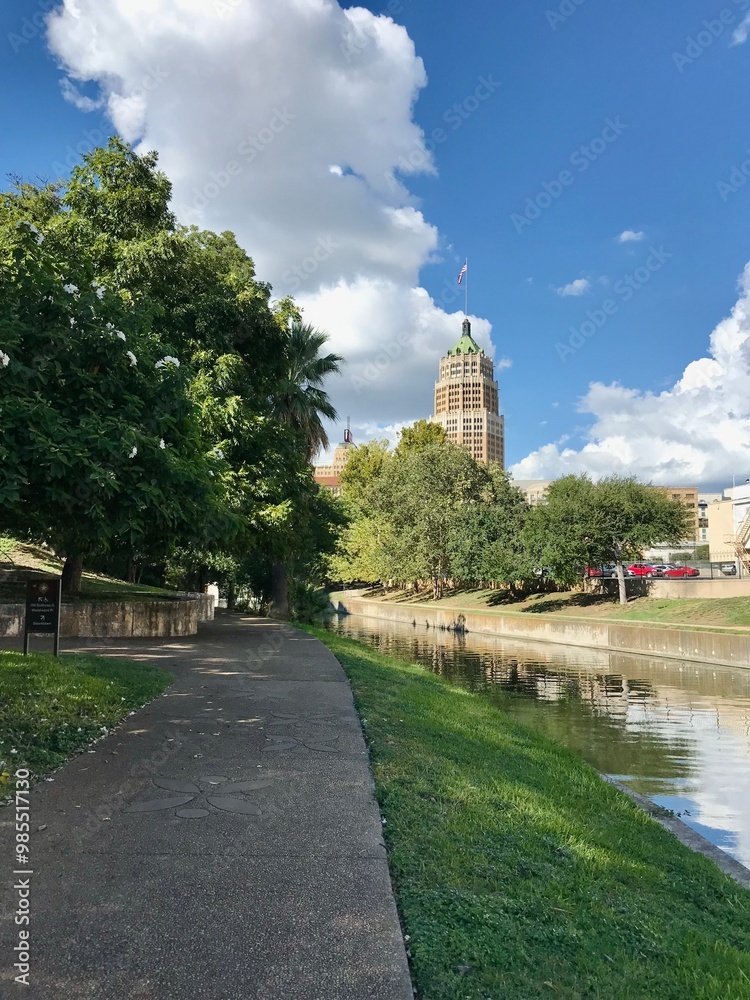 Fototapeta premium River walk path in the city