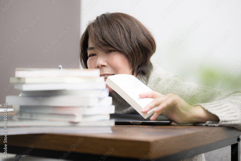 資格や勉強の量が大変な40代の女性 リスキリング 資格や勉強の量が大変な40代の女性 リスキリング