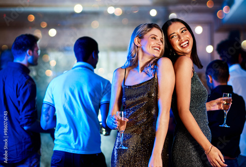 Wall Mural Excited, friends and dance with champagne at nightclub for birthday celebration, social reunion or luxury party