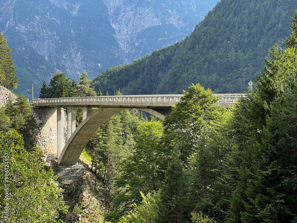 Predel Viaduct, Log pod Mangartom (Triglav National Park, Slovenia) - Viadukt v Mlinču čez Mangartski potok ali Viadukt Predel (Triglavski narodni park, Slovenija) Predel Viaduct, Log pod Mangartom (Triglav National Park, Slovenia) - Viadukt v Mlinču čez Mangartski potok ali Viadukt Predel (Triglavski narodni park, Slovenija)