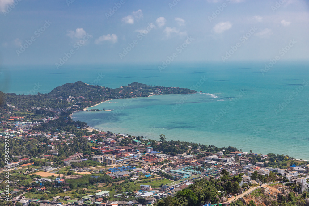 Naklejka premium Overlap Stone Viewpoint, aerial view to Samui island, Koh Samui, Surat Thani, Thailand