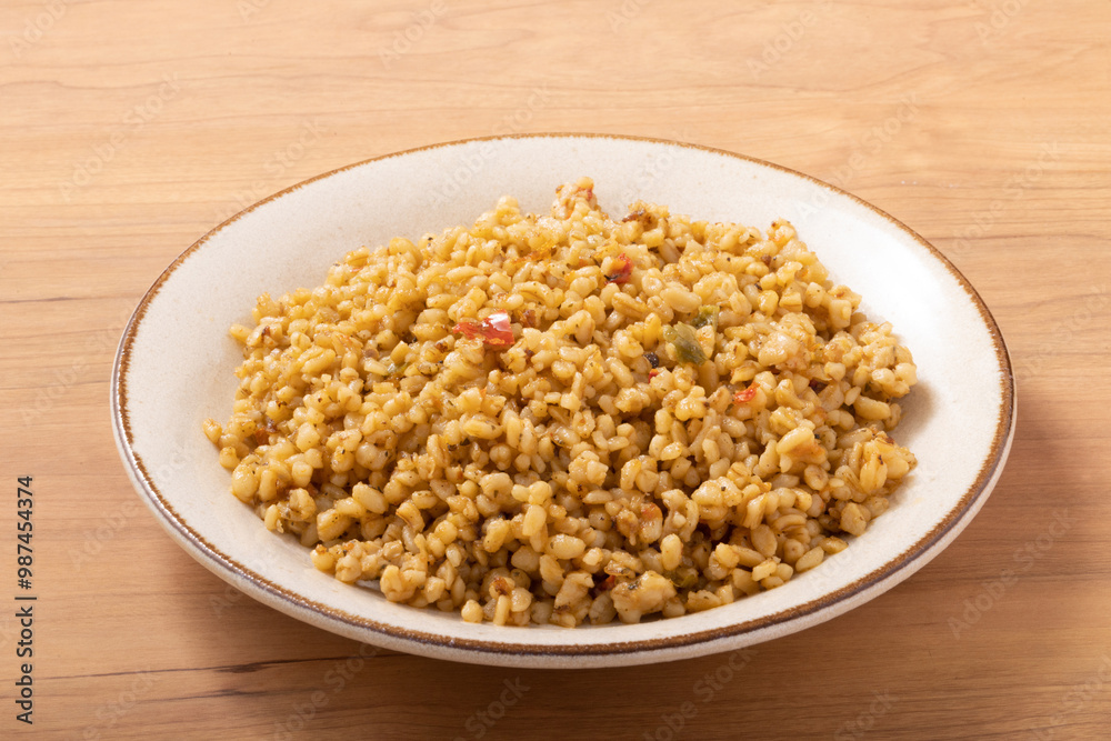 ［トルコ料理］ブルグルピラフ（挽き割り小麦のピラフ）