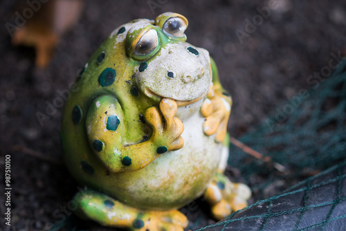 garden little green frog figure