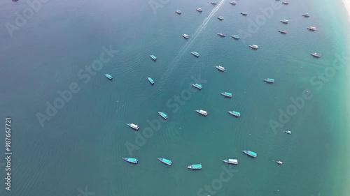 Aerial photography of ships docked in Xunliao Bay 4k photo