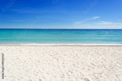 Fototapeta Naklejka Na Ścianę i Meble -  tropical beach with blue sky