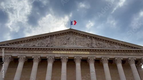 L'assemblée nationale à Paris en France au format paysage.
