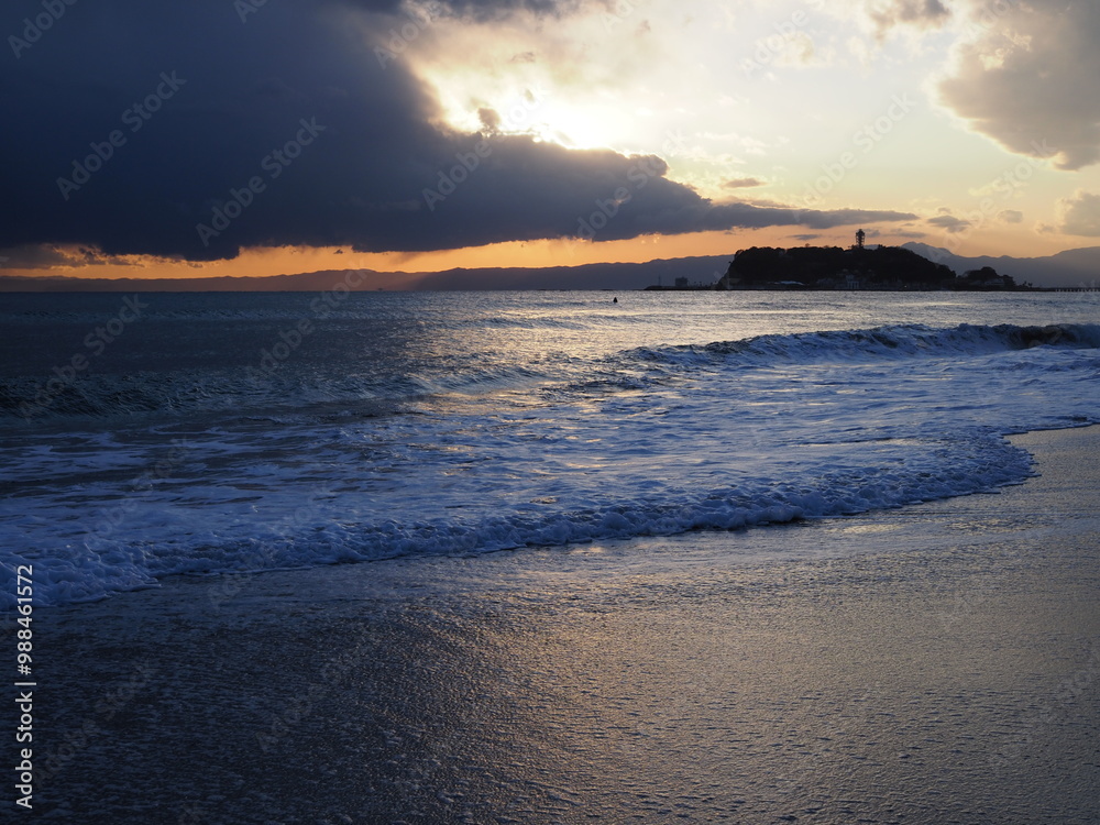 Obraz premium sunset on the beach