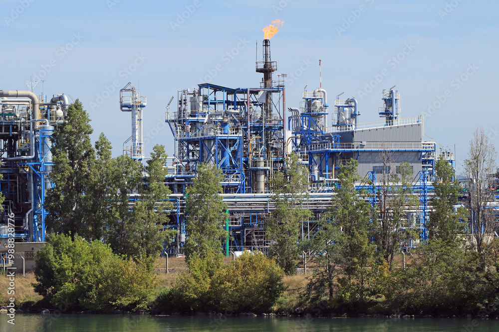 Obraz premium closer view of Petrochemical refinery
