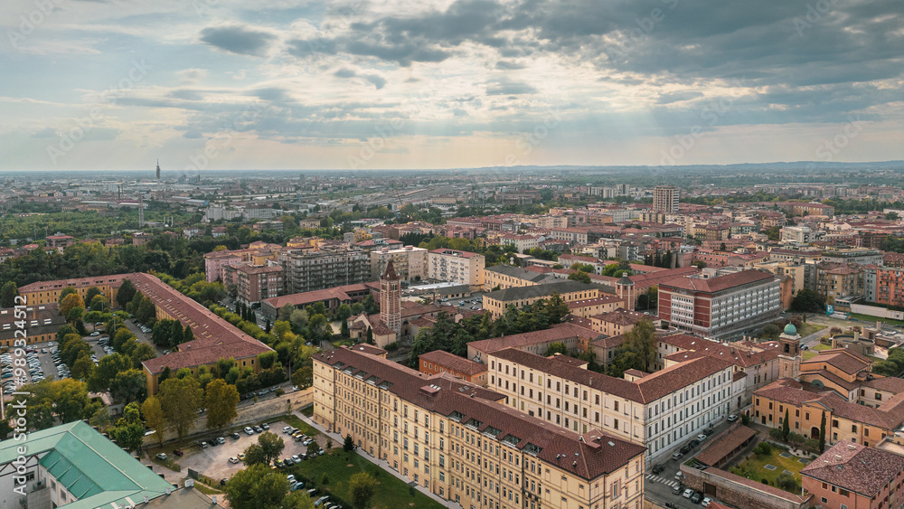 Obraz premium Italy, September 22, 2024: Panoramic aerial view of the city of Verona in Veneto. Also called the city of love with its arena and the Adige river