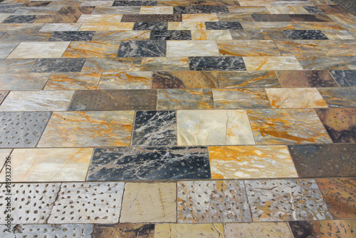 Flooring made with stone of different colors