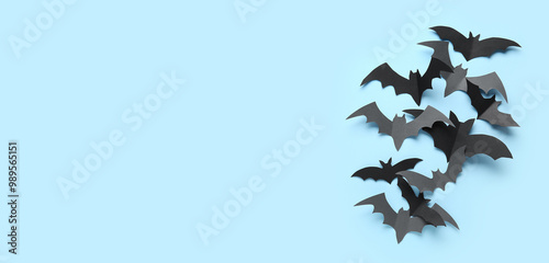 Black paper bats for Hallow...
