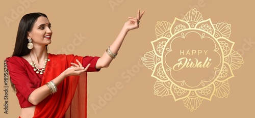 Beautiful dancing Indian wo...