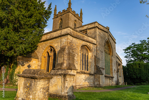 Obraz na plátně Saint Edwards medieval church in Stow on Wold