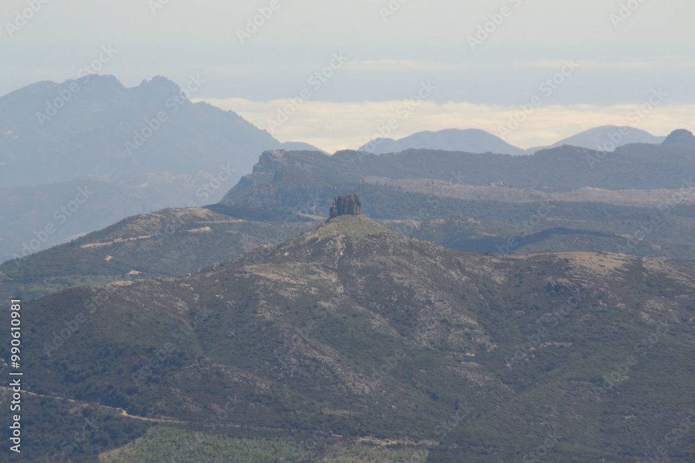 Vedute panoramiche sul sentiero per Punta La Marmora, sui Monti del Gennargentu, Monte Perda Liana Vedute panoramiche sul sentiero per Punta La Marmora, sui Monti del Gennargentu, Monte Perda Liana
