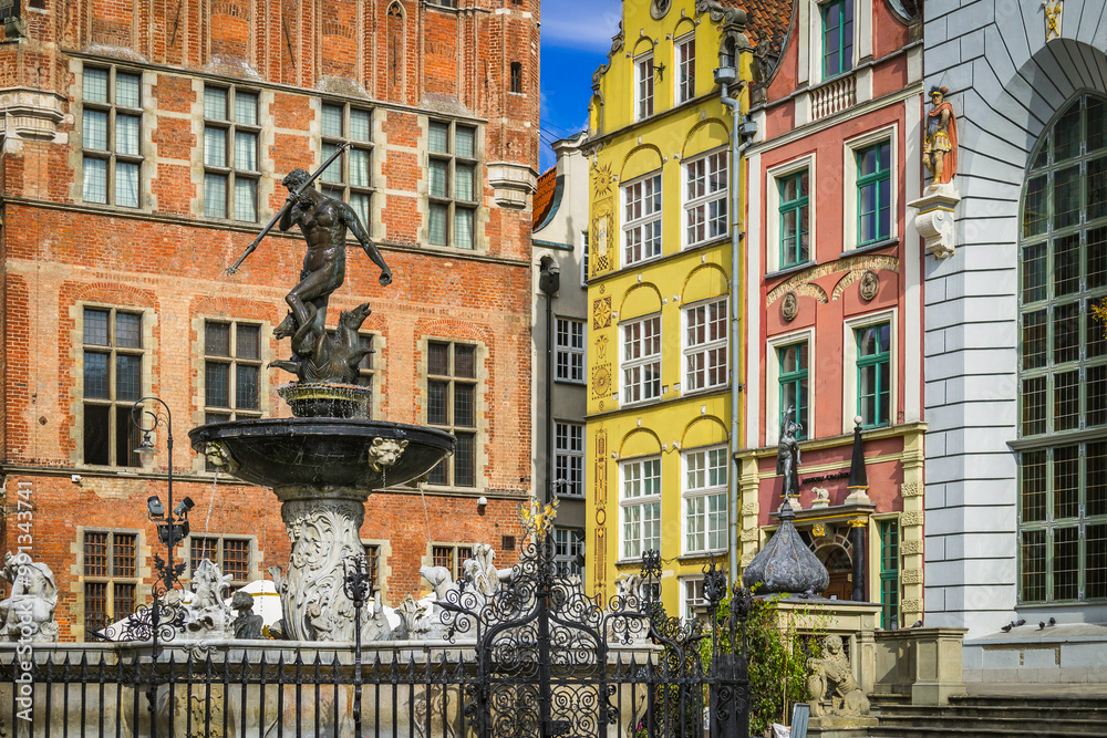 Obraz premium Neptune Fountain in Gdansk, Poland