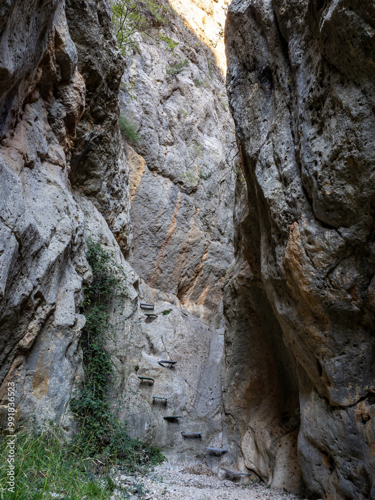 Tranco ravine near Villel village, Teruel Tranco ravine near Villel village, Teruel