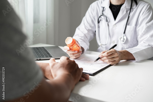 Female doctors who treat patients make an appointment to listen to the results after a physical examination and explain medical information and diagnose the disease. Medical concepts and good health