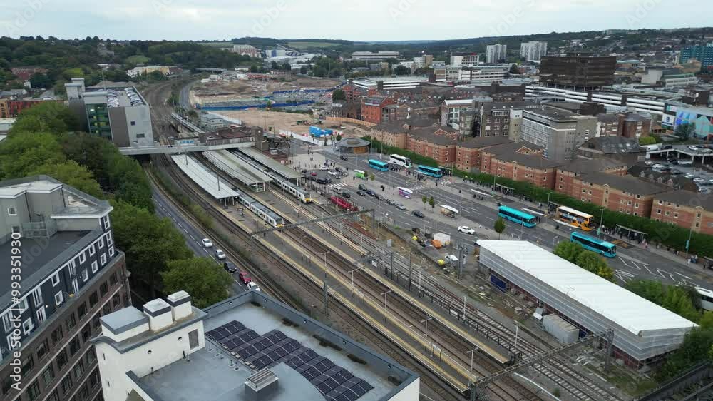 High Angle View of Luton City of England UK During Mostly Cloudy Day of September 24th, 2024 High Angle View of Luton City of England UK During Mostly Cloudy Day of September 24th, 2024