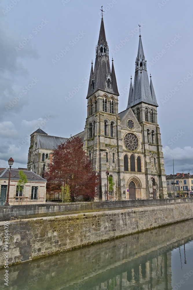 Châlons-en-Champagne, Collegiata di Notre-Dame-en-Vaux, Francia Châlons-en-Champagne, Collegiata di Notre-Dame-en-Vaux, Francia