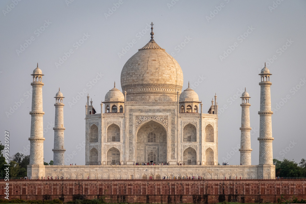 Fototapeta premium The Taj Mahal as seen from the gardens of Mehtab Bagh