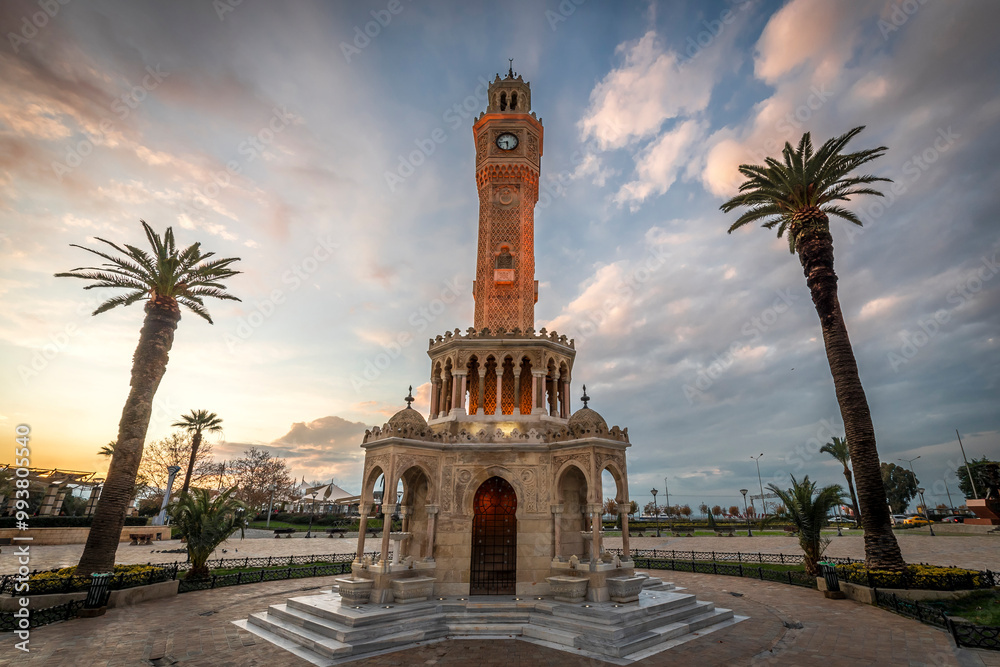 Obraz premium Konak Square and Clock Tower view at sunset. Konak Square is populer tourist attraction in Izmir.